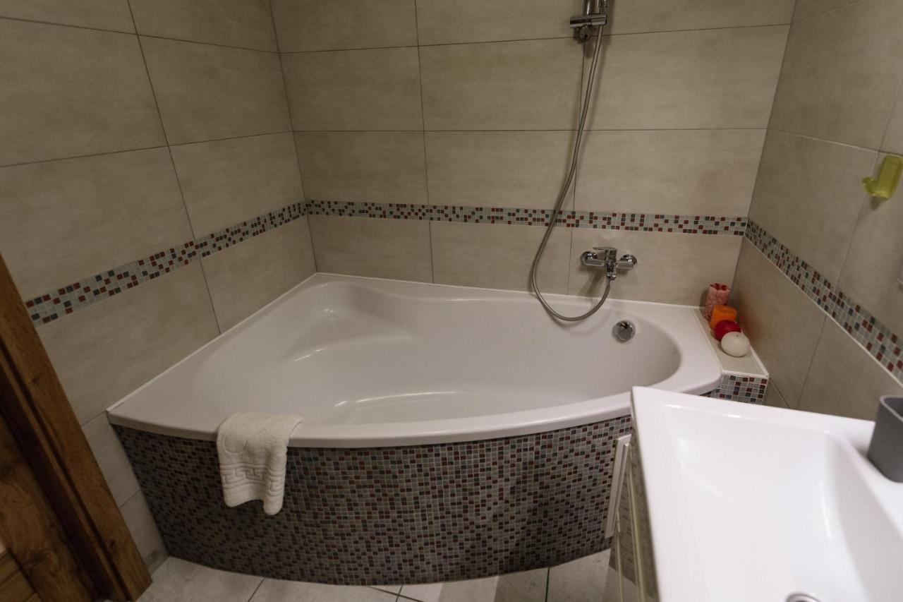 Тиха Та Комфортна Квартира Ternopil Extérieur photo